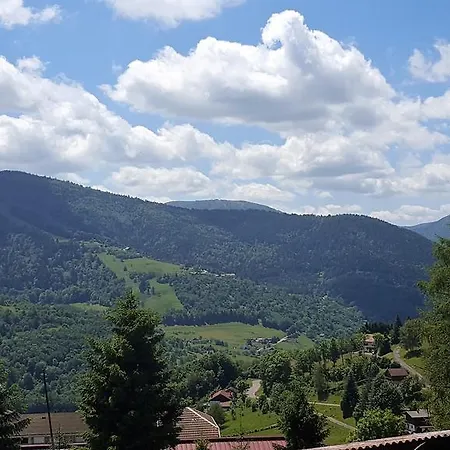 Hébergement de vacances De Papy Toualy *